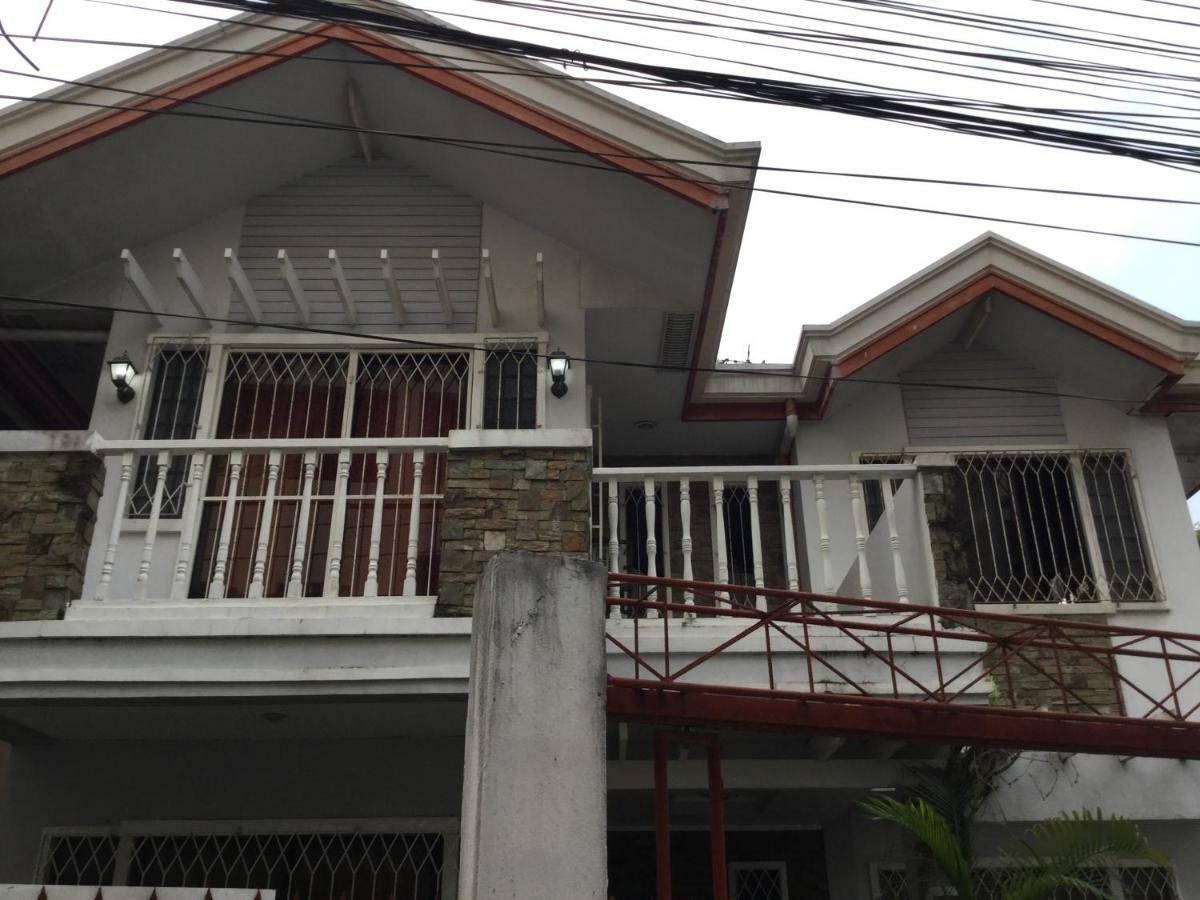 Joyful Island Hostel Lapu-Lapu City Exteriör bild